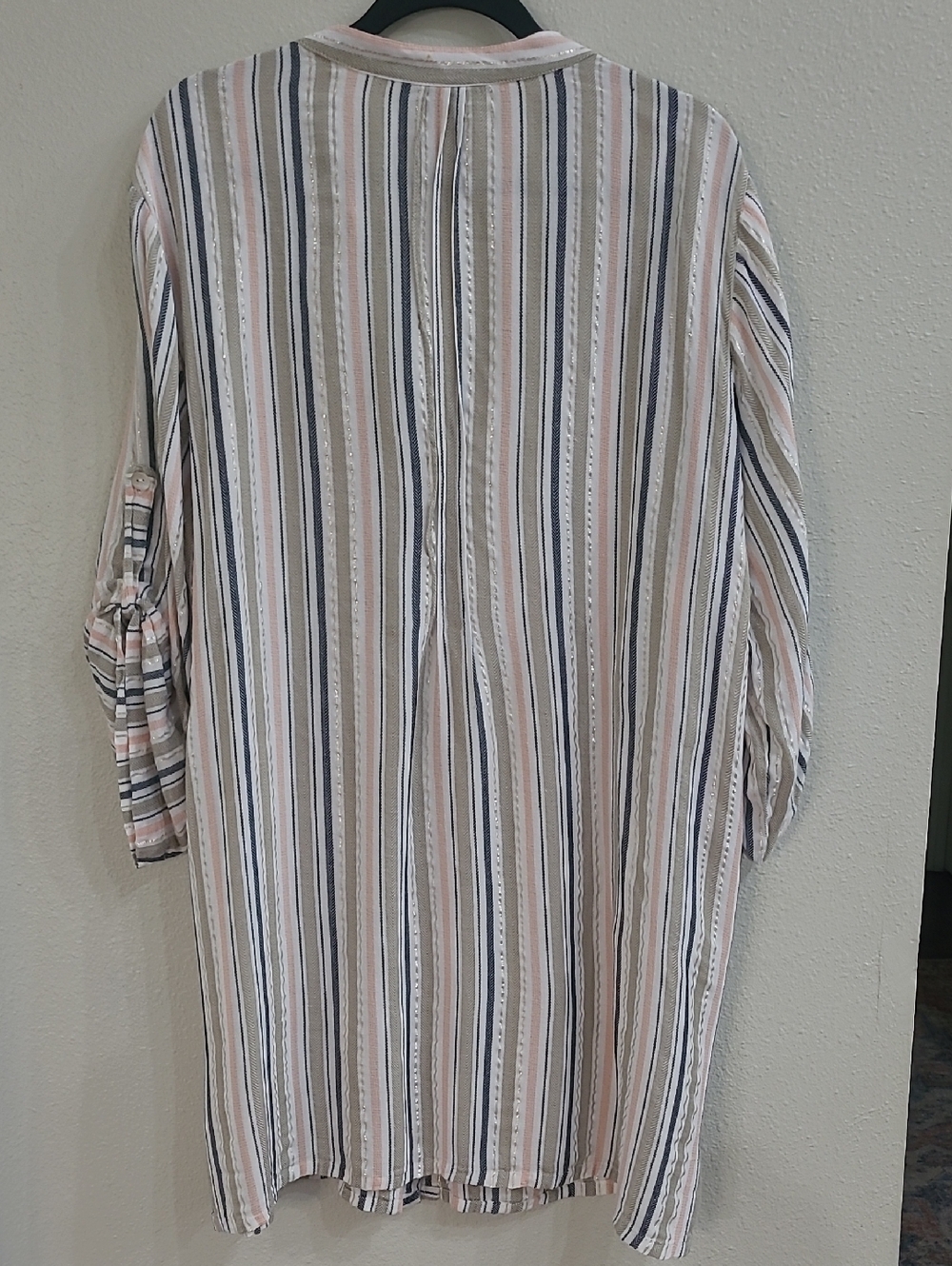 Club Z Collection Striped Button-Front Tunic Top in Blush, Navy & Cream Size 2x - Picture 4 of 7